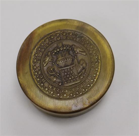 A late 18th century horn circular snuff box